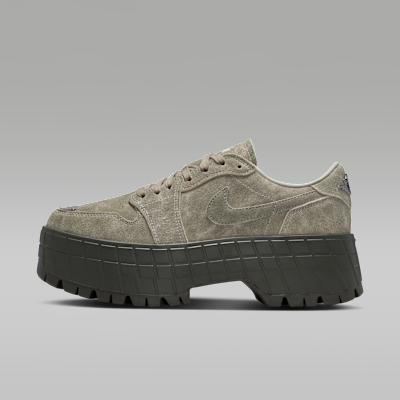 NIKE公式】エア ジョーダン 1 ブルックリン LOW ウィメンズシューズ